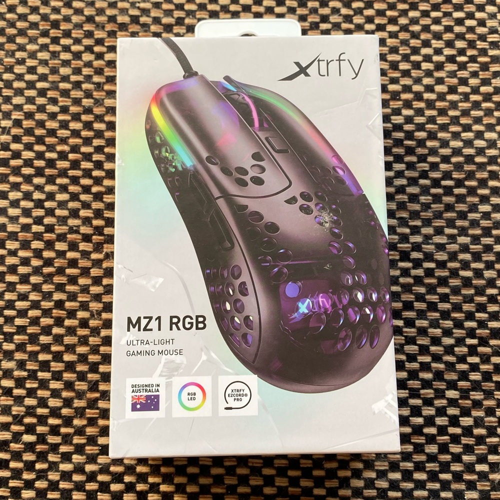 XTRFY MZ1, (new) Ultra-Light Wired Gaming Mouse